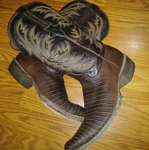 VINTAGE TANNER MARK BOOTS
